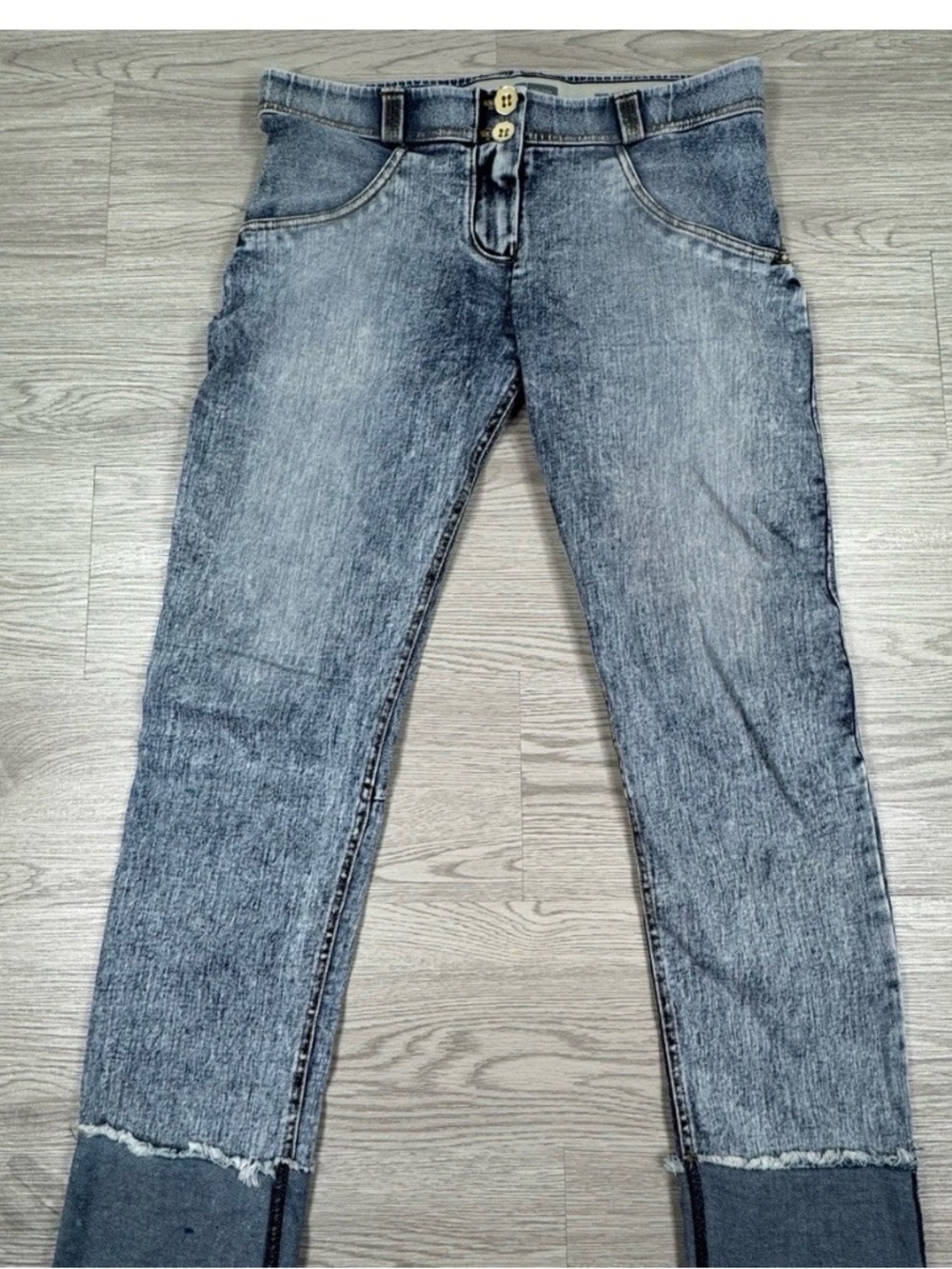 Freddy Women’s Slim Straight Jeans - Picture 7 of 9
